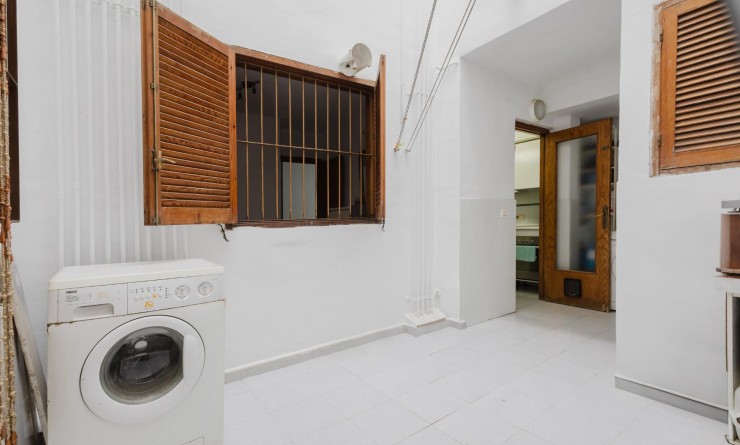 Sale - Apartamento - Torrevieja - Playa de La Acequion