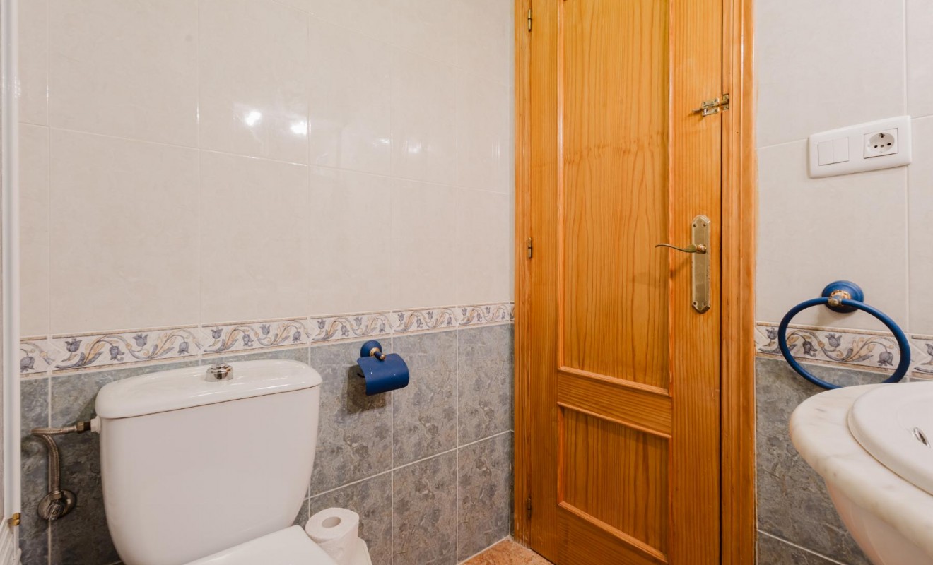 Sale - Apartamento - Torrevieja - Parque de las Naciones