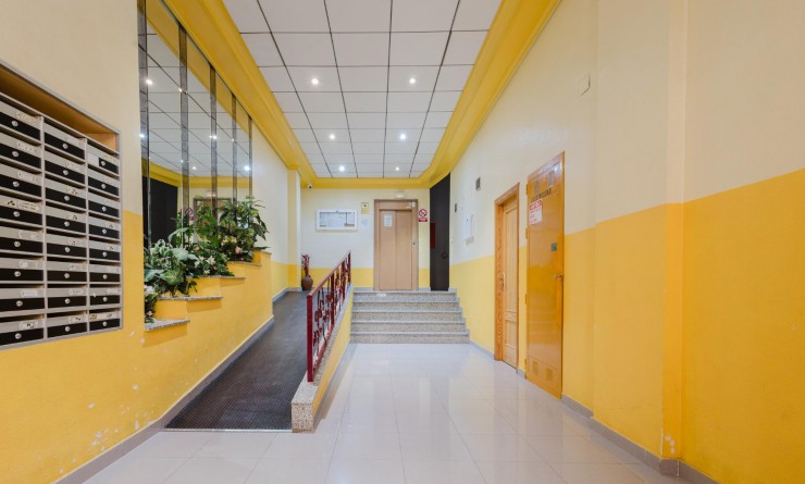 Sale - Apartamento - Torrevieja - Parque de las Naciones