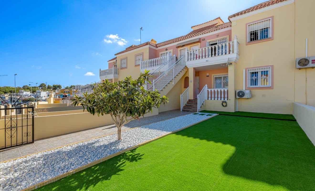 Sale - Apartments - San Miguel de Salinas - Orihuela Costa