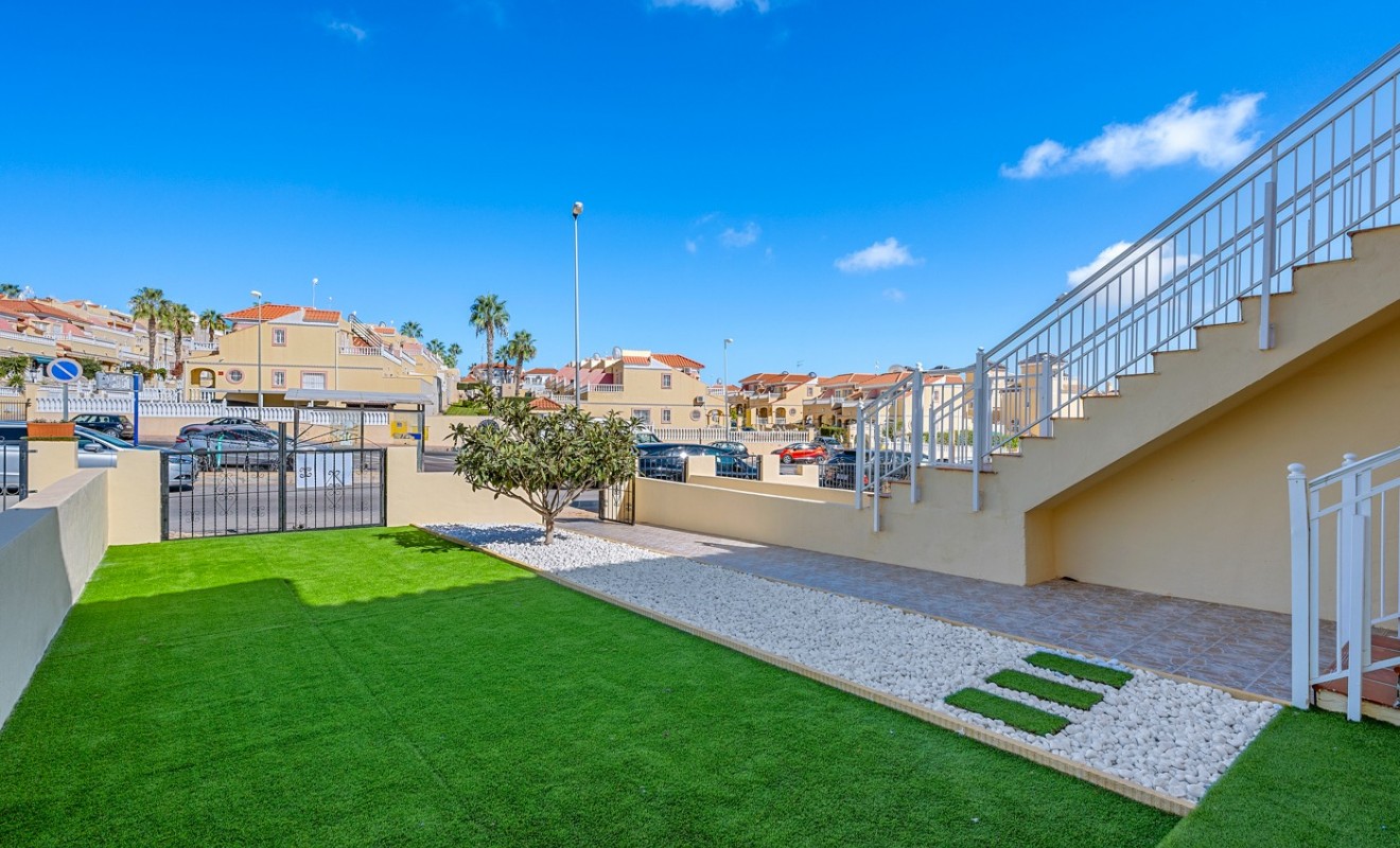 Sale - Apartments - San Miguel de Salinas - Orihuela Costa