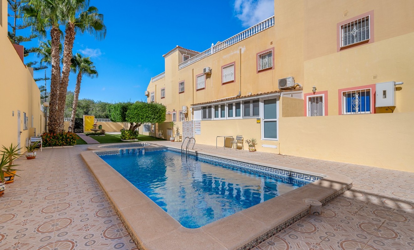Sale - Apartments - San Miguel de Salinas - Orihuela Costa