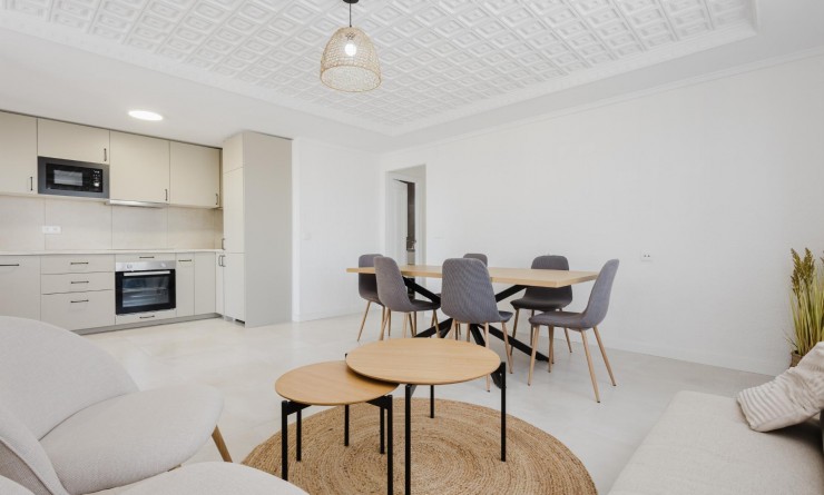 Sale - Apartamento - Torrevieja - Playa del Acequión