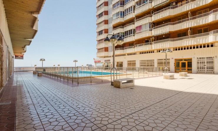 Sale - Apartamento - Torrevieja - Playa del Acequión