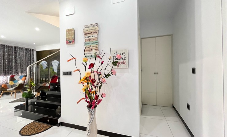 Sale - Casa - Rafelcofer - Centro