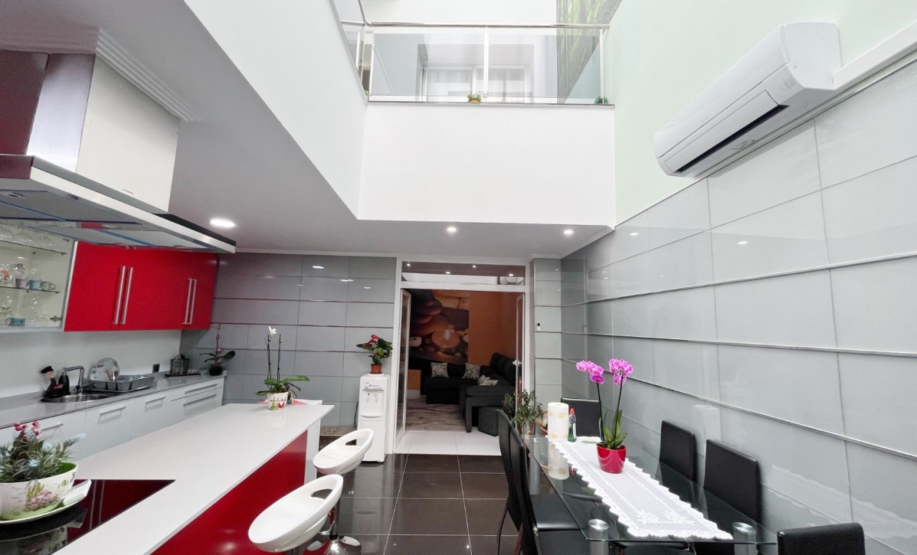 Sale - Casa - Rafelcofer - Centro