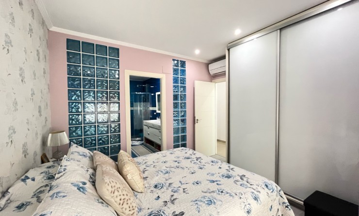 Sale - Casa - Rafelcofer - Centro