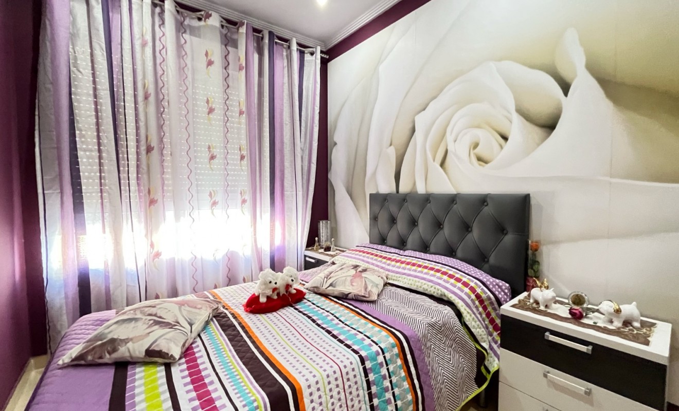 Sale - Casa - Rafelcofer - Centro