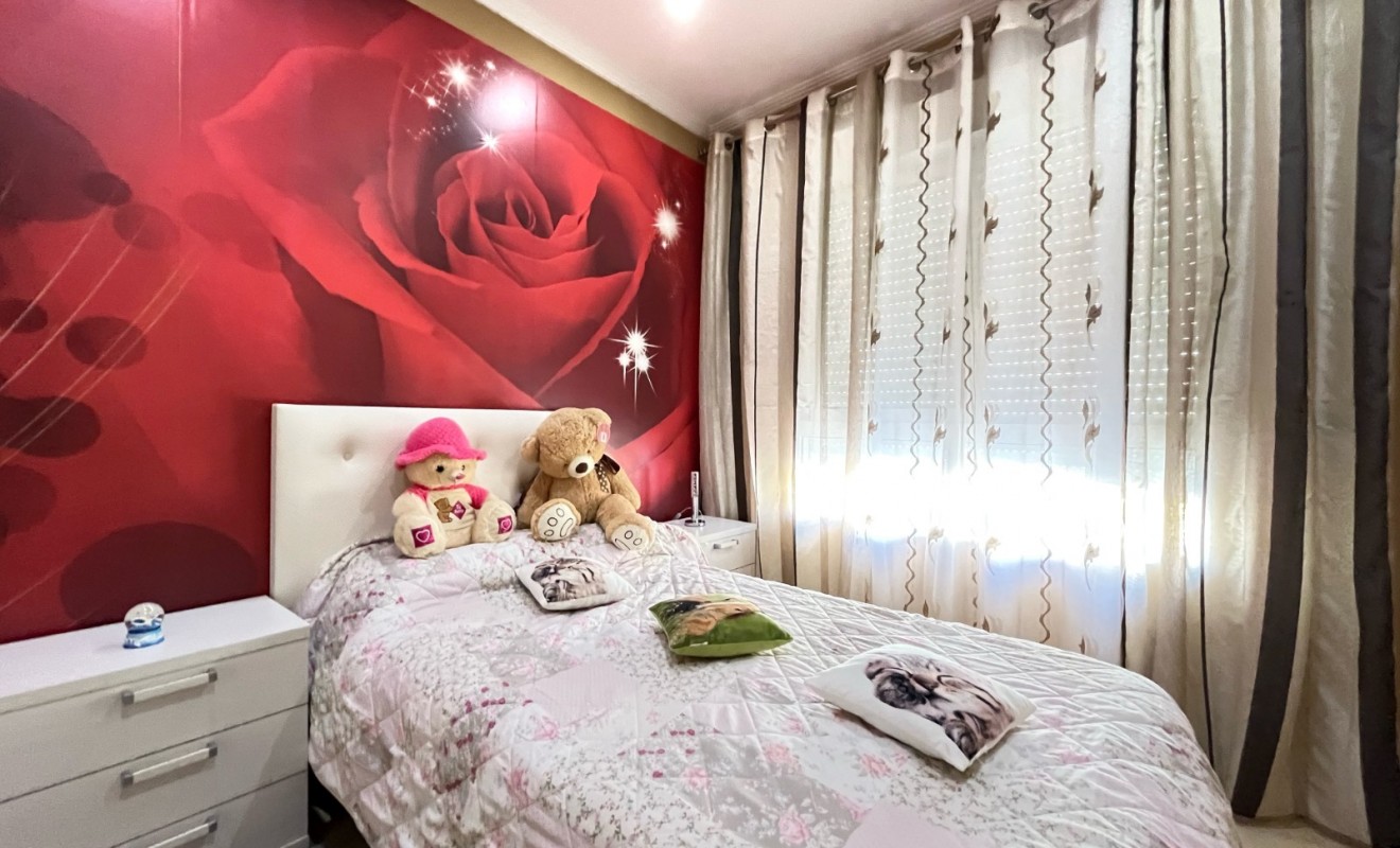 Sale - Casa - Rafelcofer - Centro