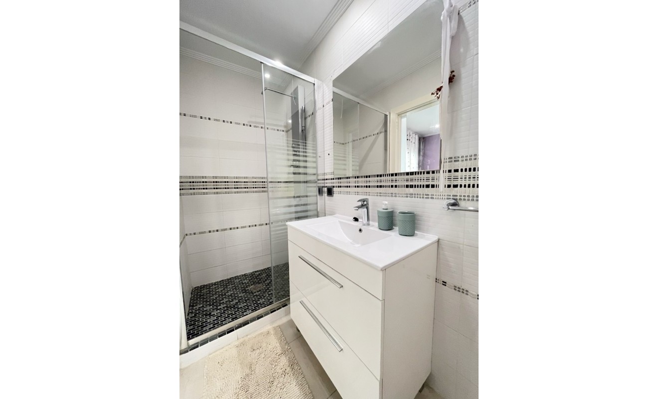 Sale - Casa - Rafelcofer - Centro