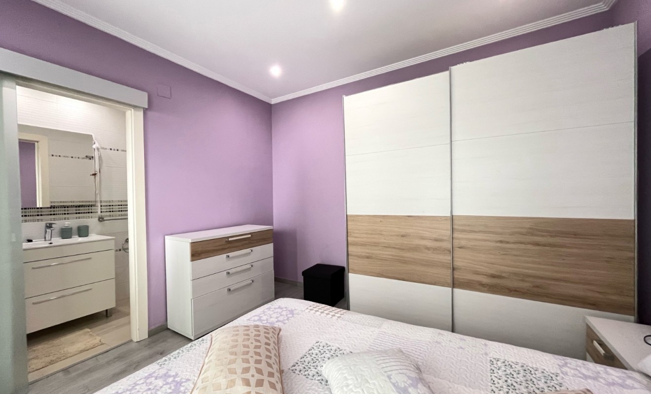 Sale - Casa - Rafelcofer - Centro