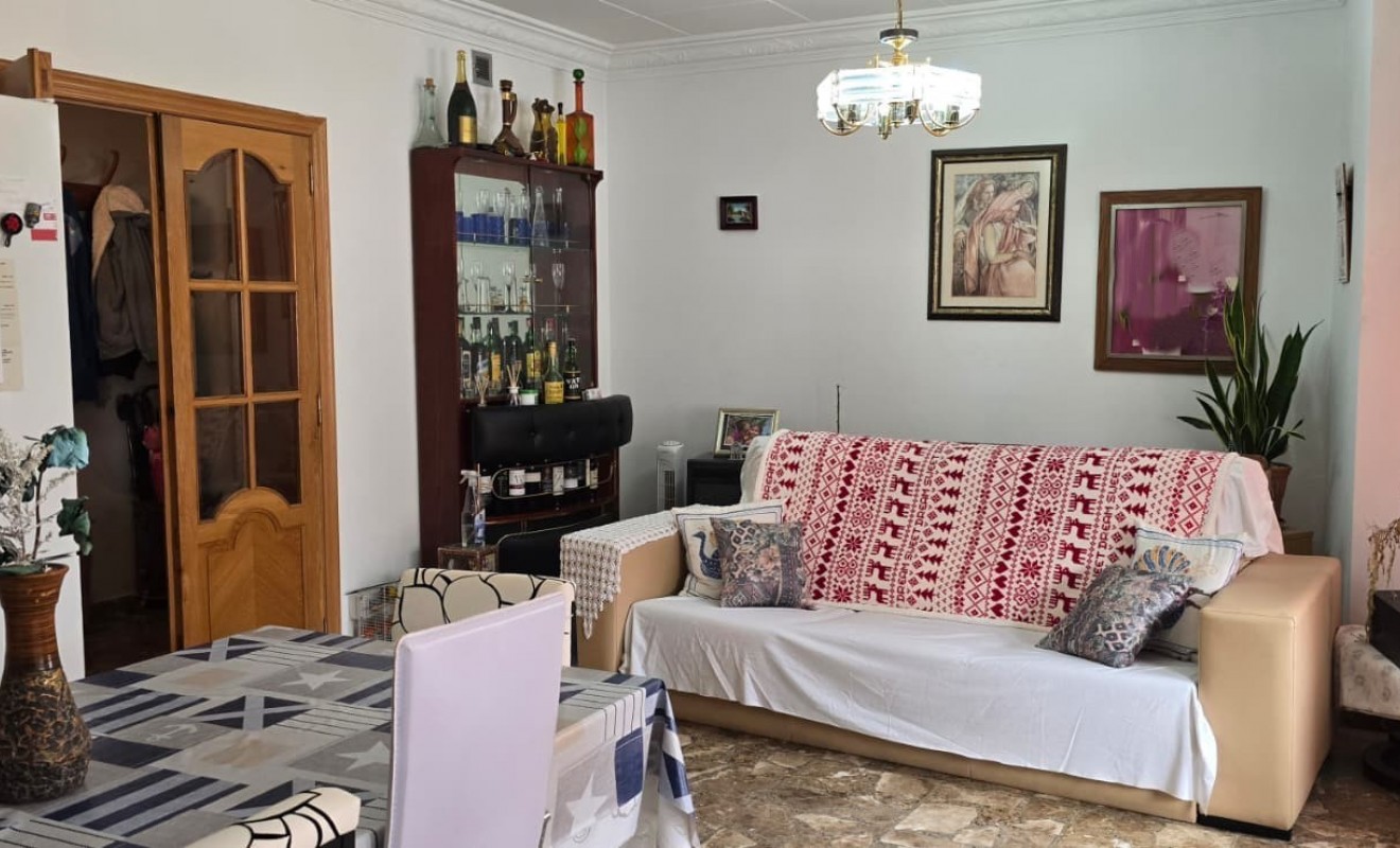 Wederverkoop - Apartment / flat - La Font d'en Carròs - Centro