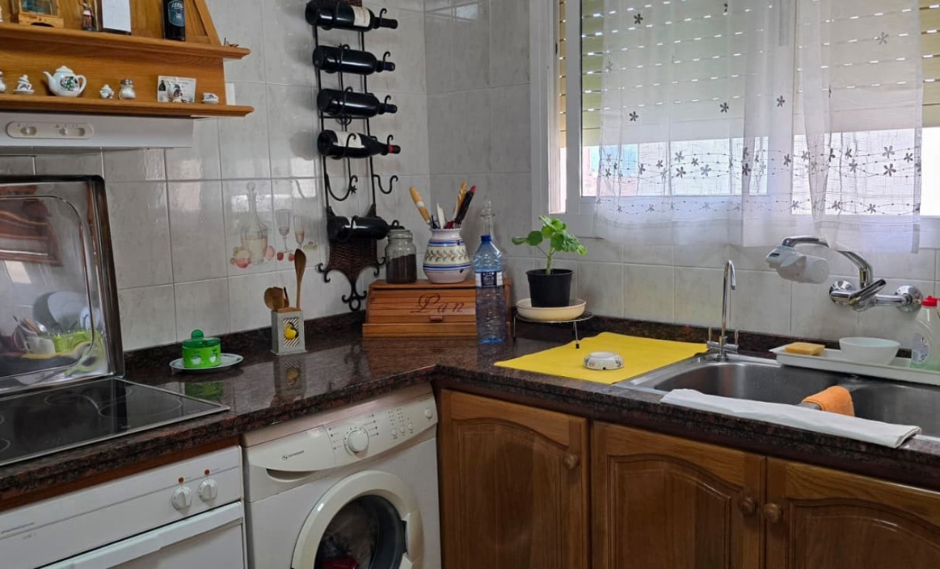 Wederverkoop - Apartment / flat - La Font d'en Carròs - Centro