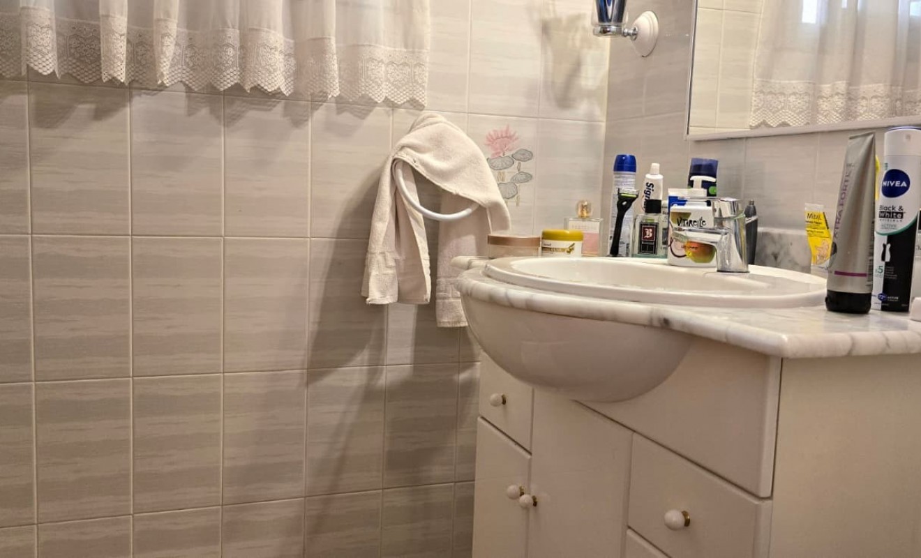 Wederverkoop - Apartment / flat - La Font d'en Carròs - Centro