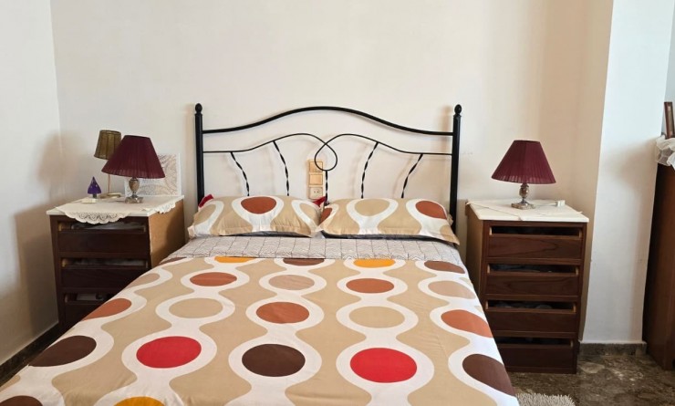 Wederverkoop - Apartment / flat - La Font d'en Carròs - Centro