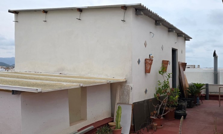 Wederverkoop - Apartment / flat - La Font d'en Carròs - Centro