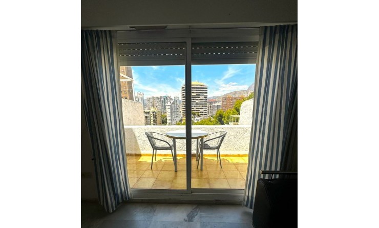 Wederverkoop - Apartment / flat - Benidorm - Zona de Poniente