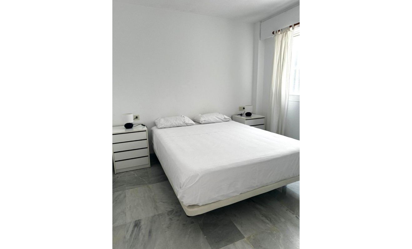 Wederverkoop - Apartment / flat - Benidorm - Zona de Poniente