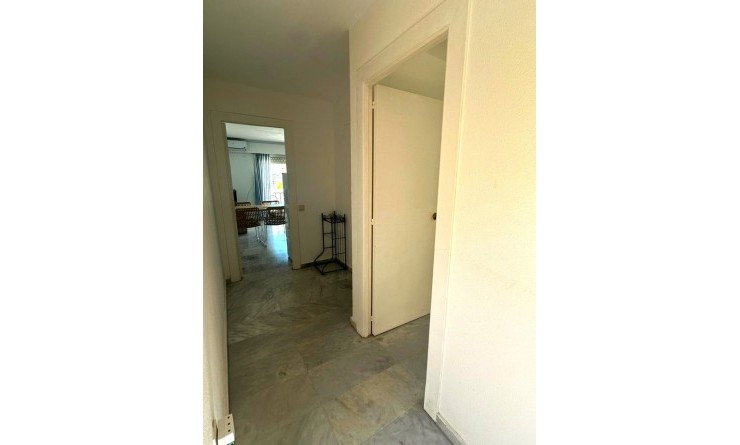 Wederverkoop - Apartment / flat - Benidorm - Zona de Poniente