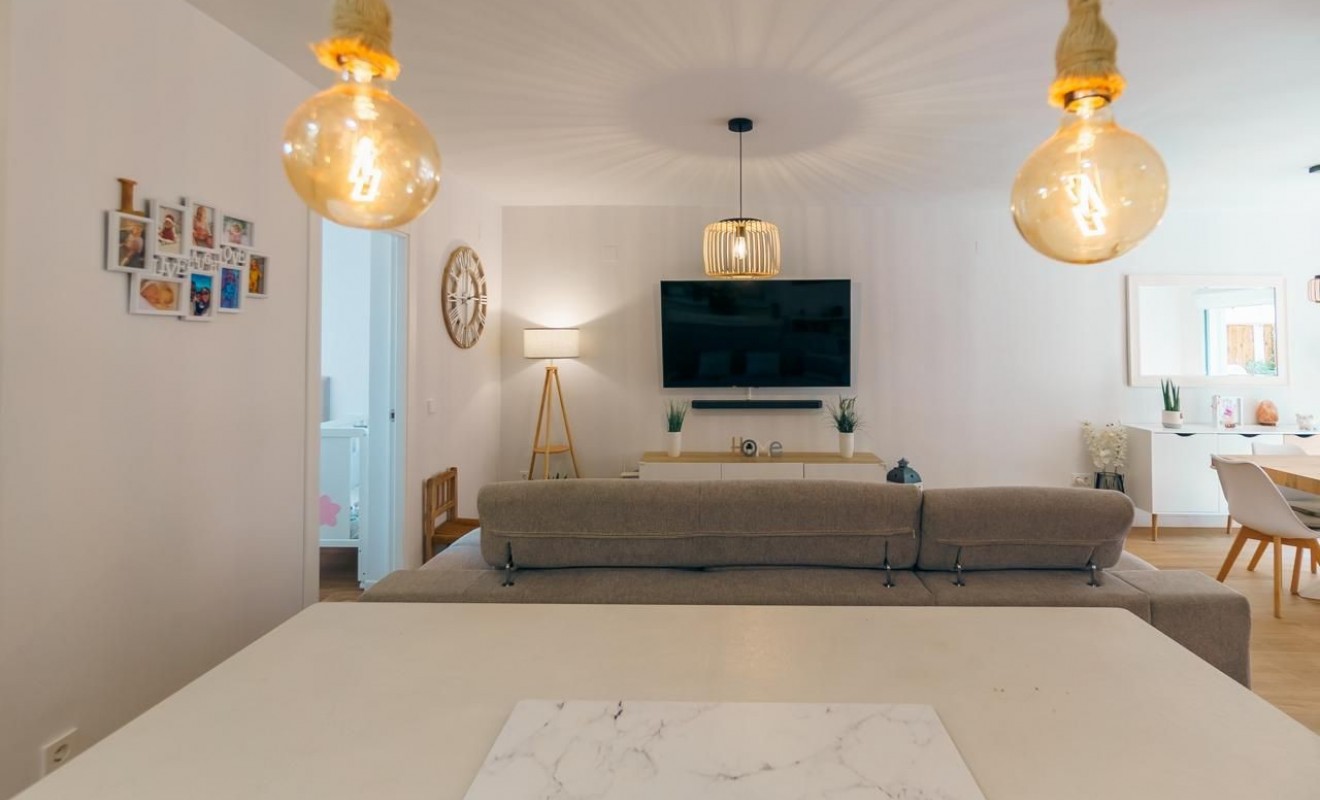 Wederverkoop - Apartment / flat - Albir - center