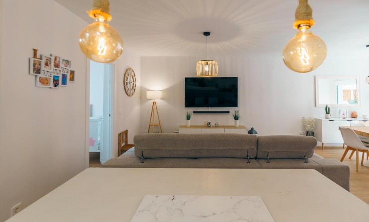 Wederverkoop - Apartment / flat - Albir - center