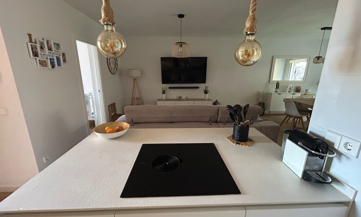 Wederverkoop - Apartment / flat - Albir - center