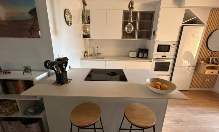 Wederverkoop - Apartment / flat - Albir - center