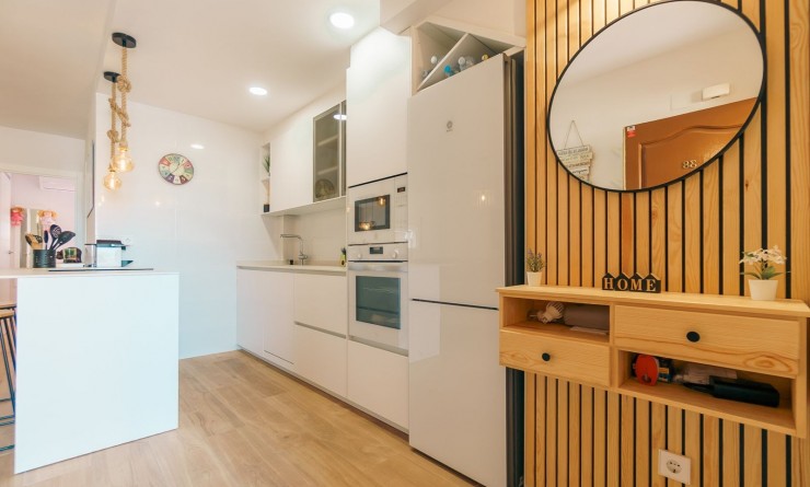 Wederverkoop - Apartment / flat - Albir - center