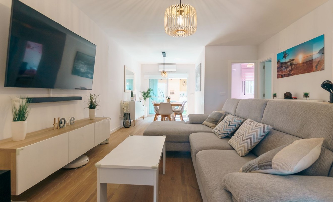 Wederverkoop - Apartment / flat - Albir - center