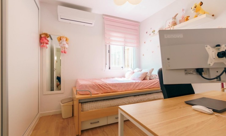 Wederverkoop - Apartment / flat - Albir - center