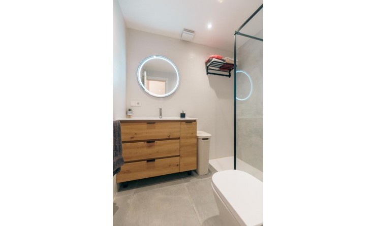 Wederverkoop - Apartment / flat - Albir - center