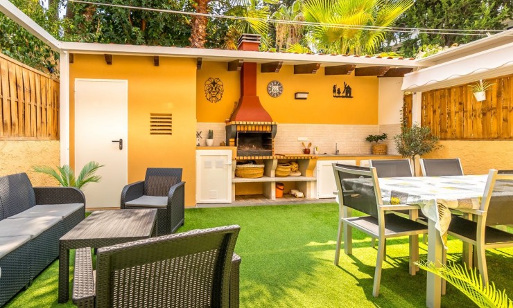 Wederverkoop - Apartment / flat - Albir - center