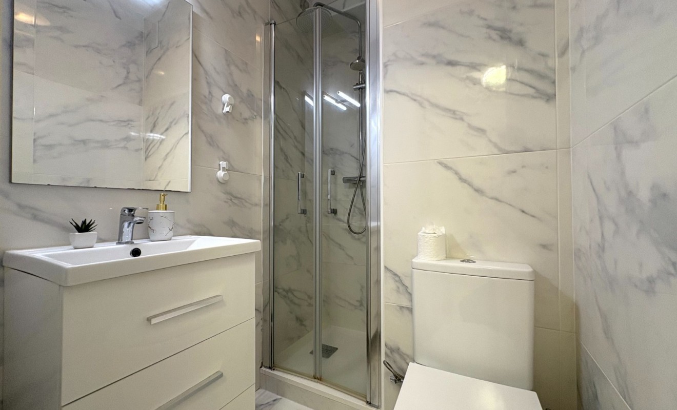 Sale - Apartment / flat - Denia - Center