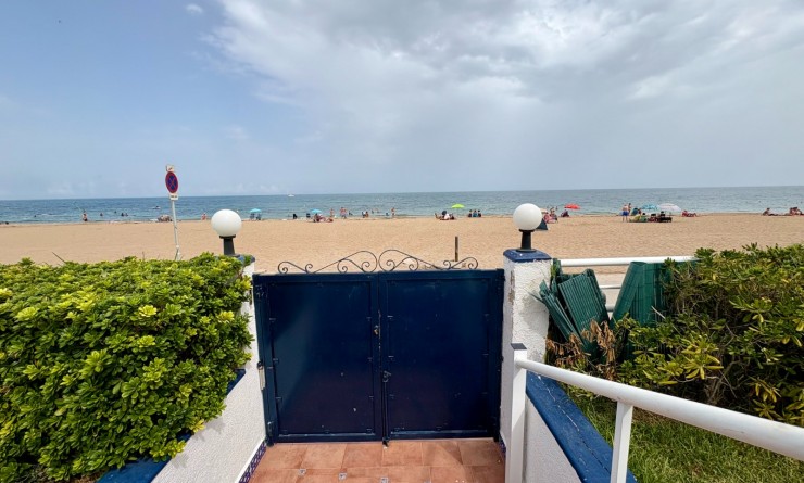 Sale - Apartment / flat - Denia - Les Marines - Las Marinas