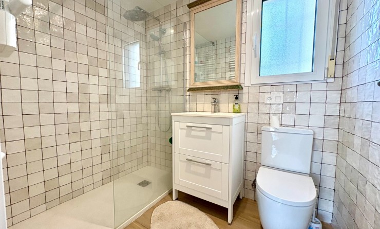 Sale - Apartment / flat - Denia - Les Marines - Las Marinas