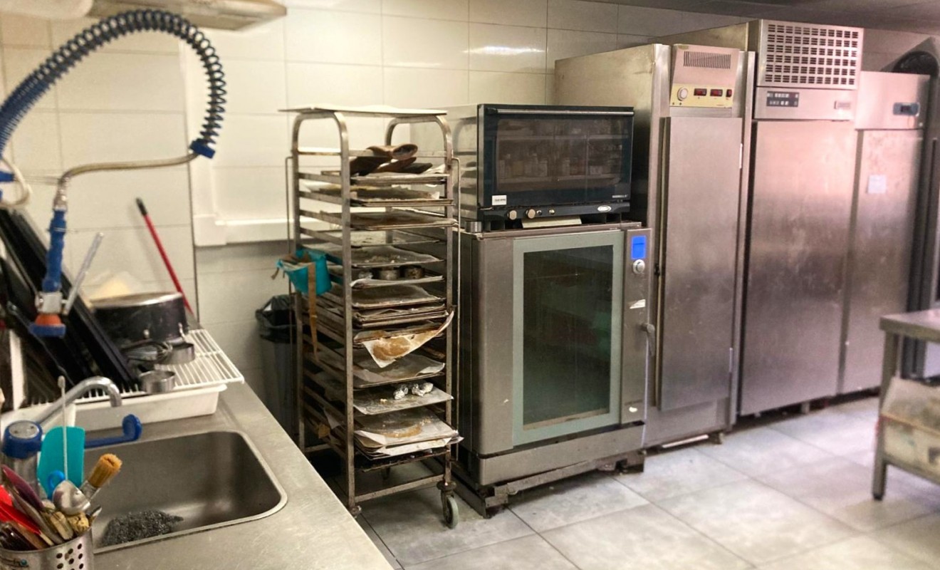 Revente - Local - Villajoyosa