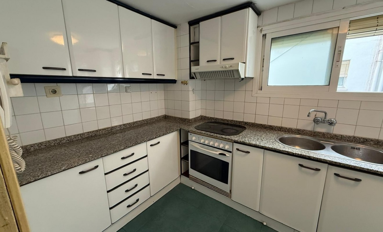 Wederverkoop - Apartment / flat - Denia - Center