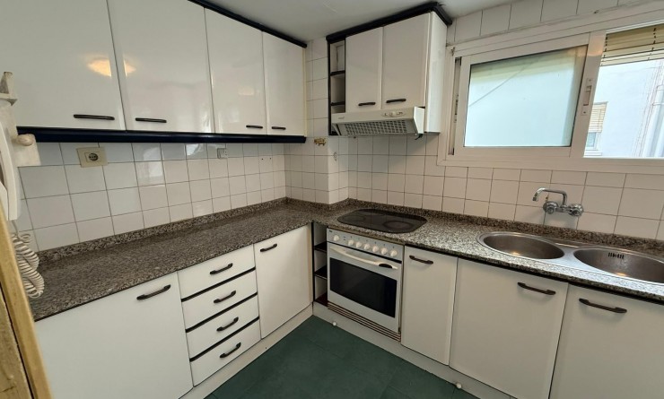 Wederverkoop - Apartment / flat - Denia - Center