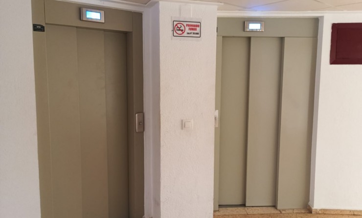 Wederverkoop - Apartment / flat - Denia - Center