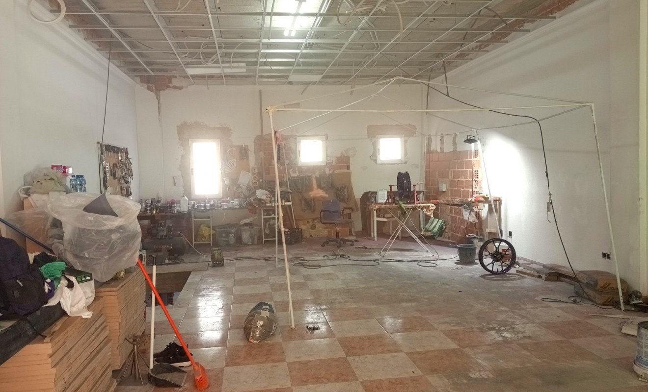 Revente - Local - La Nucía