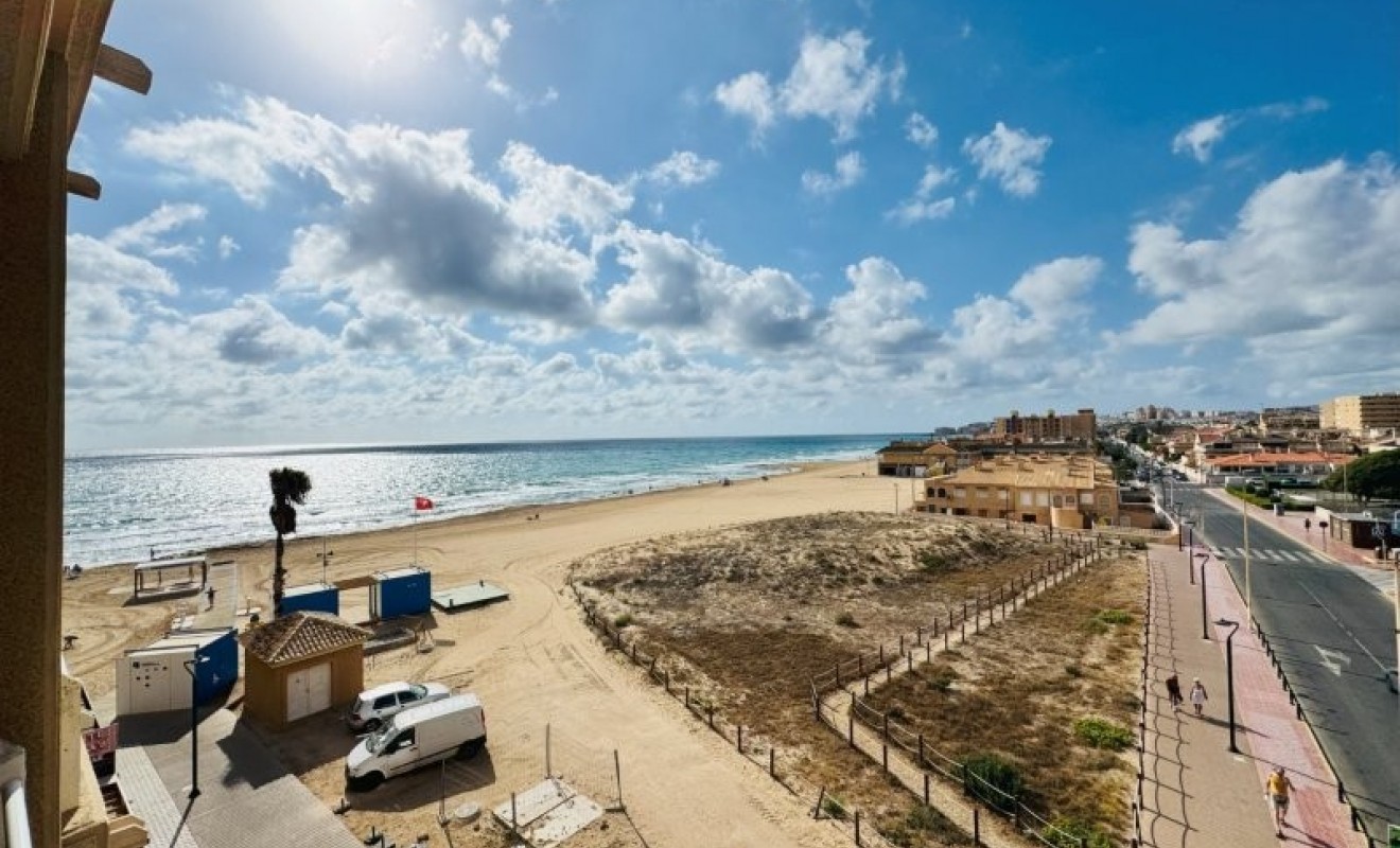 Wederverkoop - Apartment / flat - Torrevieja - Torrelamata - La Mata