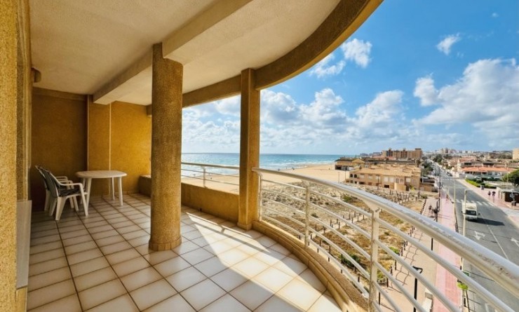 Wederverkoop - Apartment / flat - Torrevieja - Torrelamata - La Mata