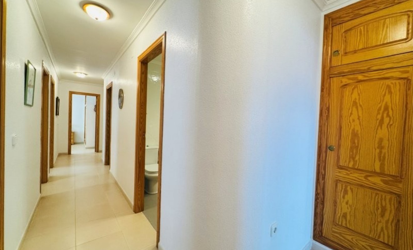 Wederverkoop - Apartment / flat - Torrevieja - Torrelamata - La Mata