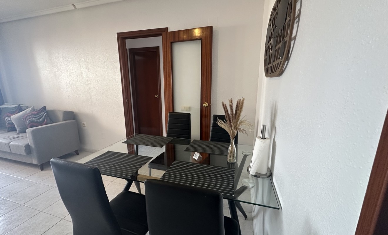 Wederverkoop - Appartement - Torrevieja - torrevieja