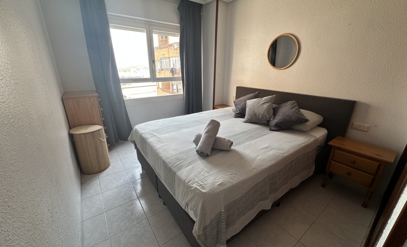 Wederverkoop - Appartement - Torrevieja - torrevieja