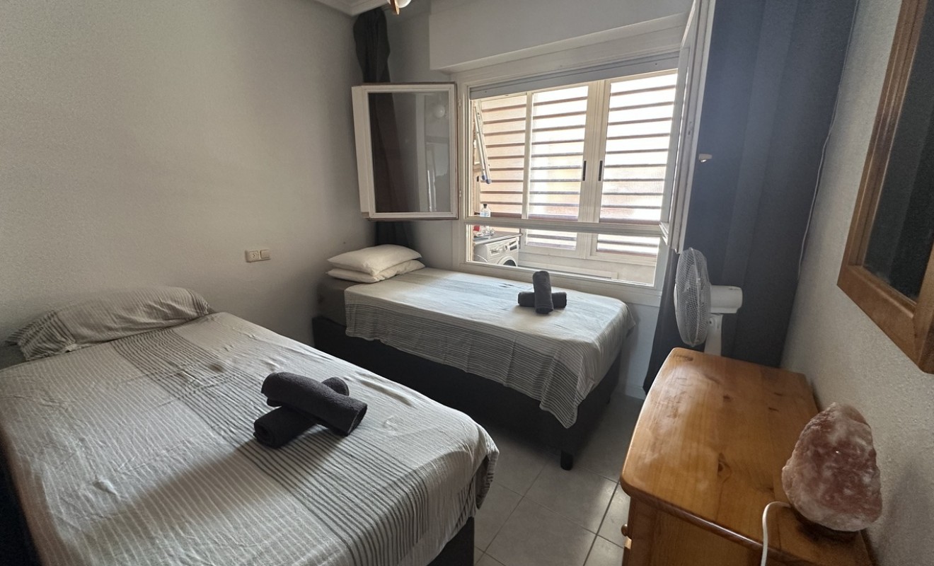 Wederverkoop - Appartement - Torrevieja - torrevieja
