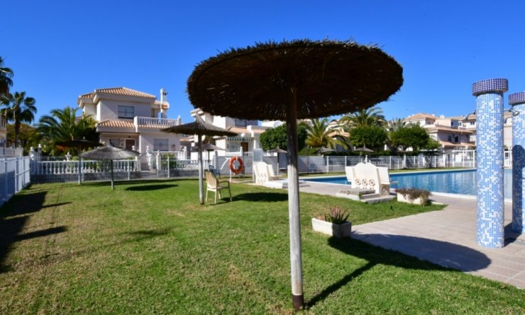 Sale - semi_detached_house - Orihuela - Playa Flamenca