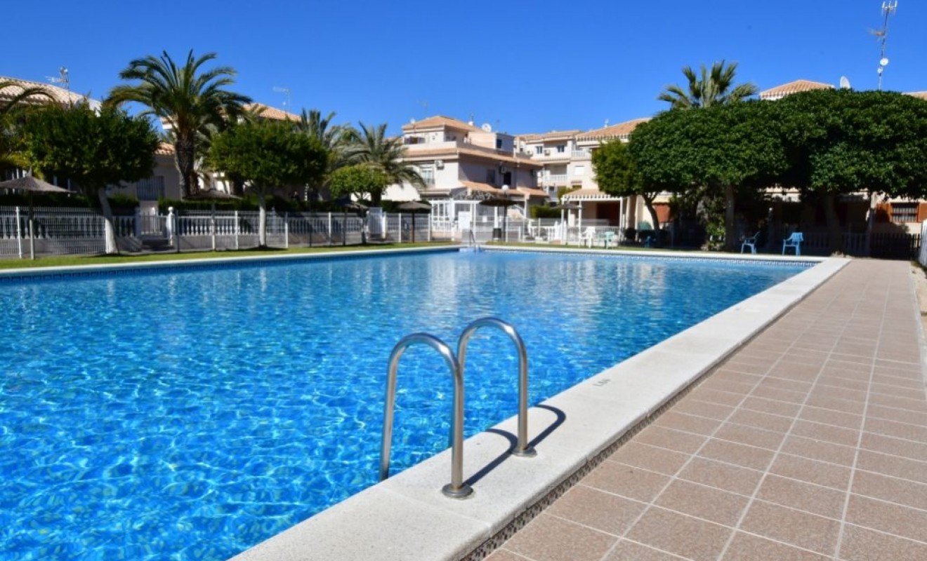 Sale - semi_detached_house - Orihuela - Playa Flamenca