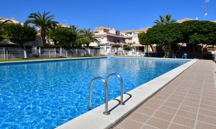 Sale - semi_detached_house - Orihuela - Playa Flamenca