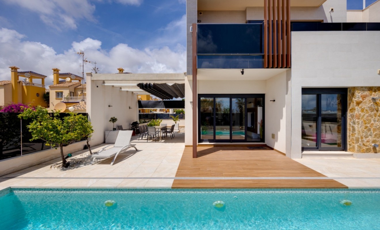 Wederverkoop - Villa - Orihuela - Lomas de Cabo Roig